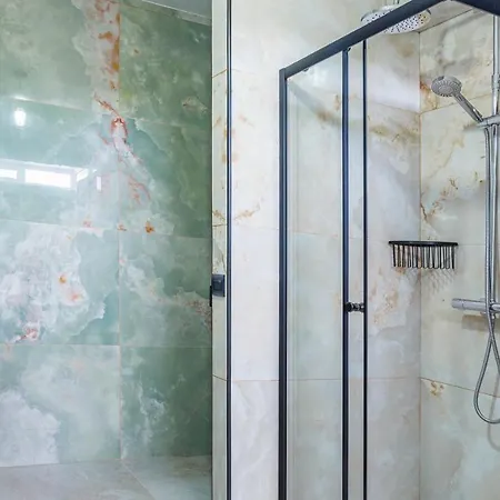 וילה Olive Tree *